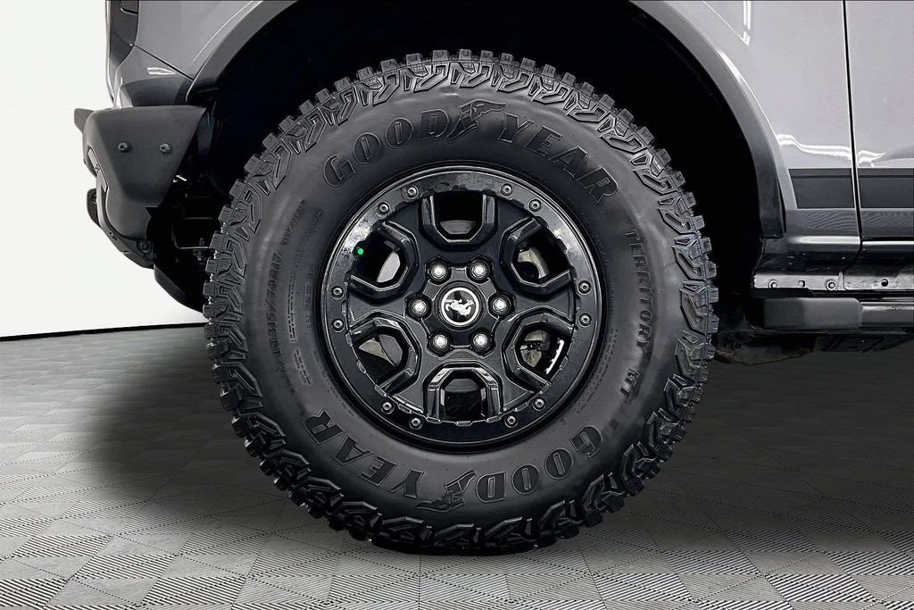 Certified 2023 Ford Bronco Wildtrak AWD/4WD image 9