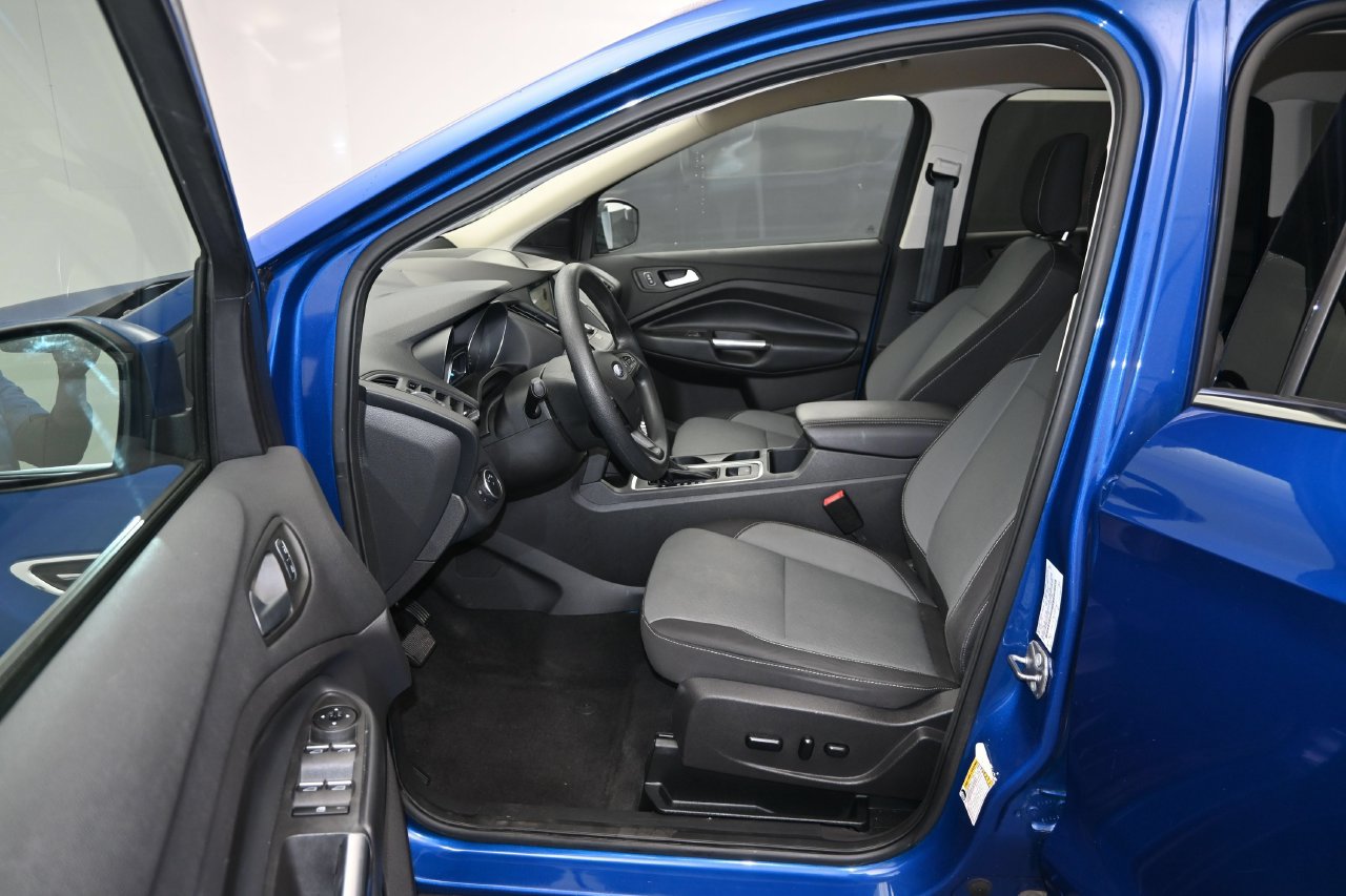 Certified 2019 Ford Escape SE AWD/4WD image 21