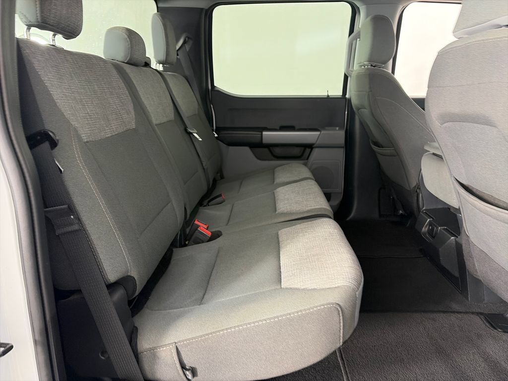 Certified 2025 Ford F250 XLT AWD/4WD image 28