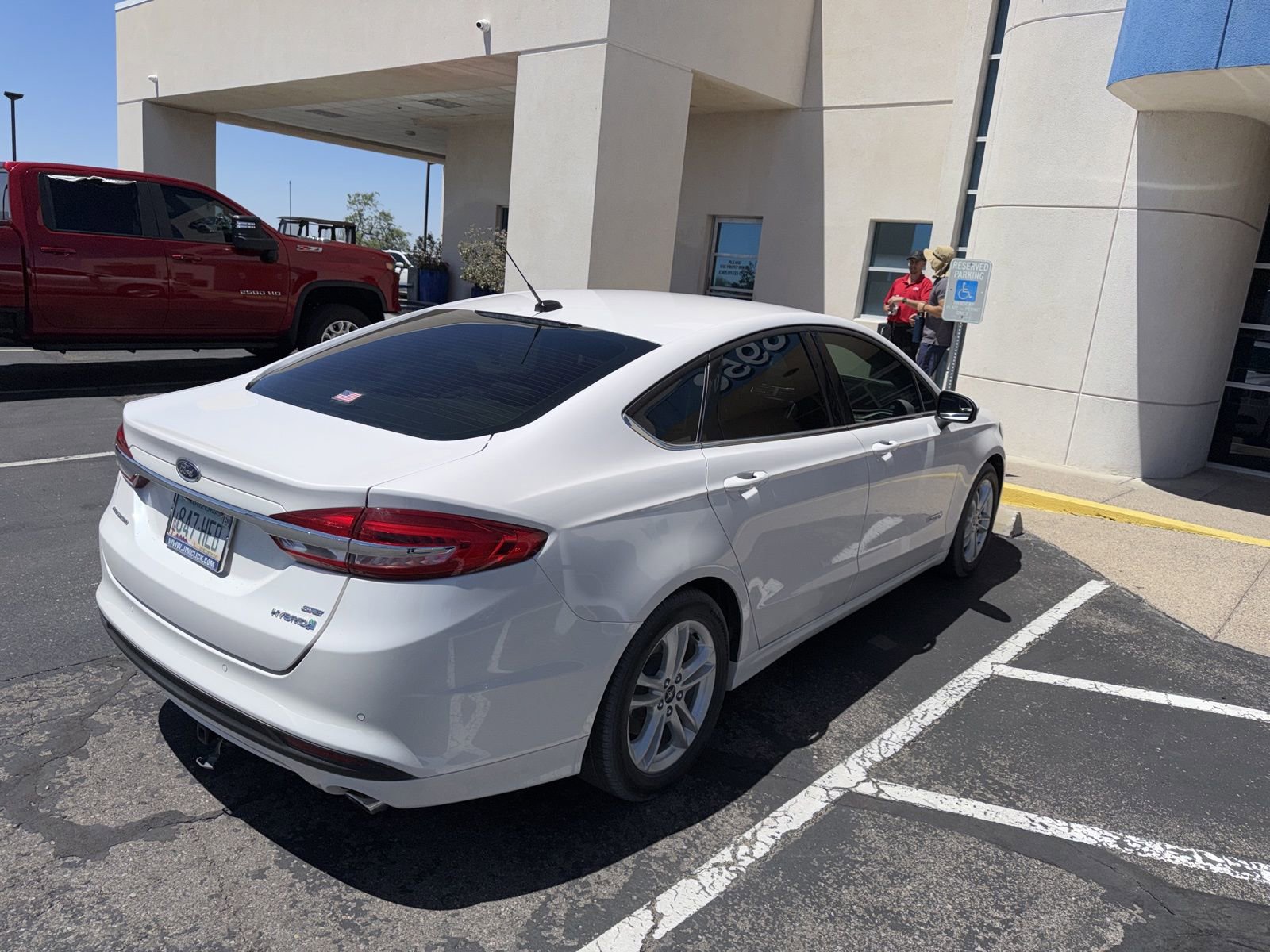 Certified 2018 Ford Fusion SE FWD image 5