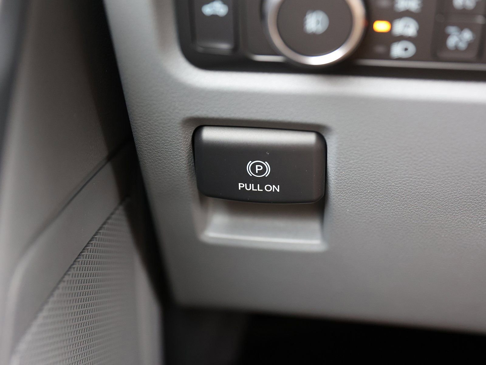 Certified 2022 Ford F150 XLT w/ Equipment Group 302A High image 39