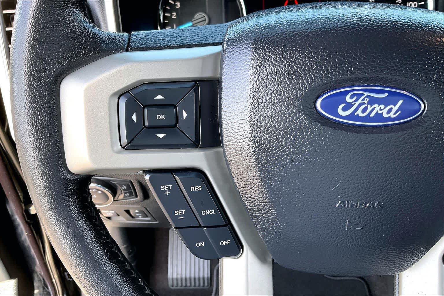 Certified 2020 Ford F150 Lariat w/ Equipment Group 502A Luxury AWD/4WD image 22