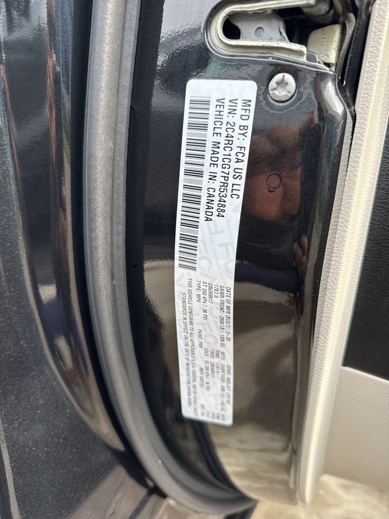 Used 2023 Chrysler Voyager LX image 47