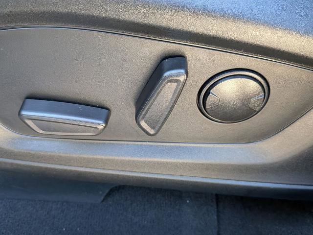 Certified 2023 Ford Explorer XLT w/ Equipment Group 202A image 18