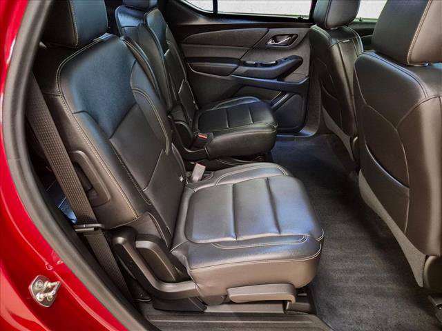 Used 2023 Chevrolet Traverse LT FWD image 23
