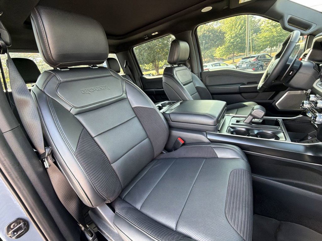 Certified 2023 Ford F150 Raptor w/ Raptor Carbon Fiber Package AWD/4WD image 30