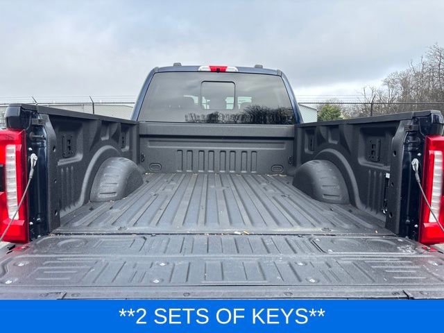 Certified 2024 Ford F350 King Ranch w/ FX4 Off-Road Package AWD/4WD image 14