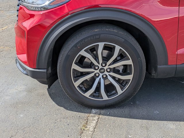 Certified 2025 Ford Explorer ST-Line image 11