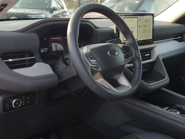 Certified 2025 Ford Explorer Active w/ Active Comfort Package image 10