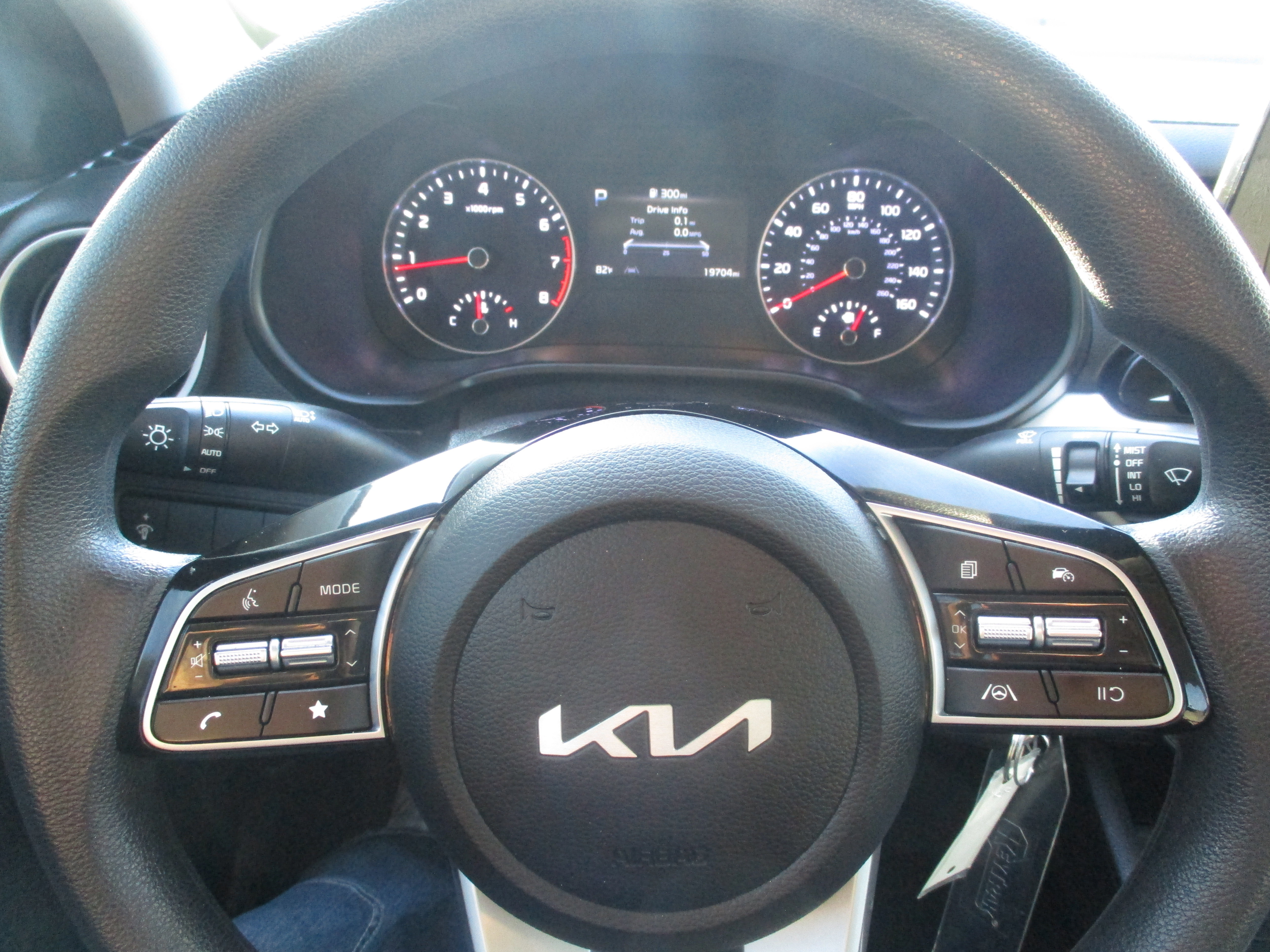Used 2023 Kia Forte LX image 16