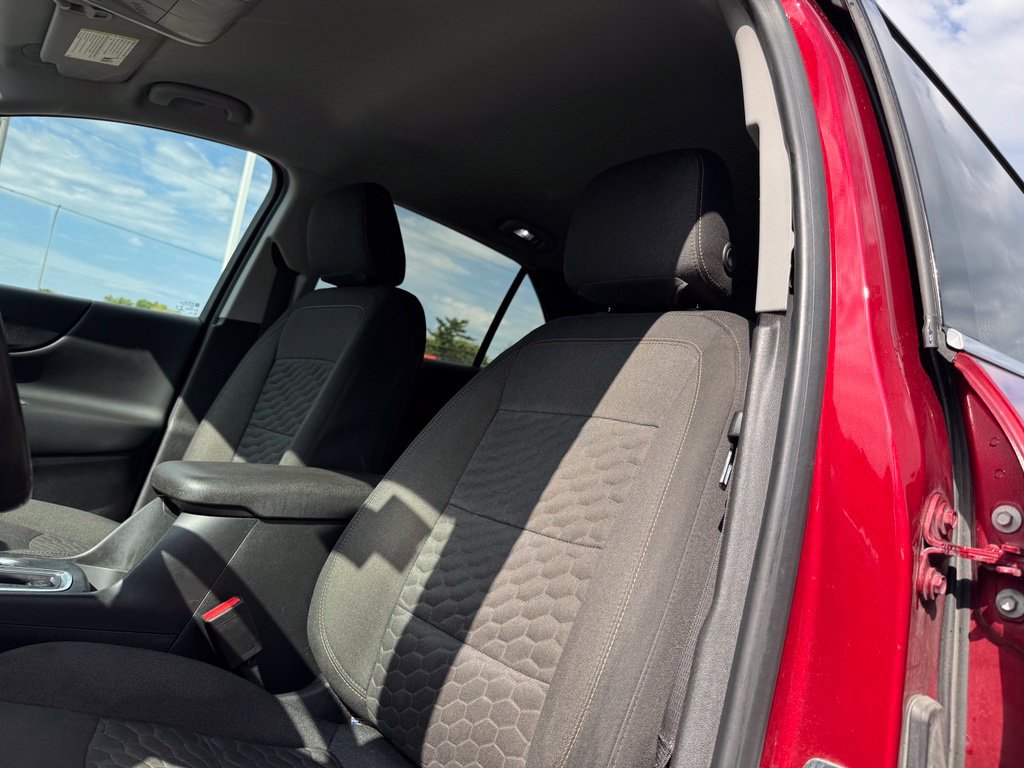 Used 2020 Chevrolet Equinox LT AWD/4WD image 7