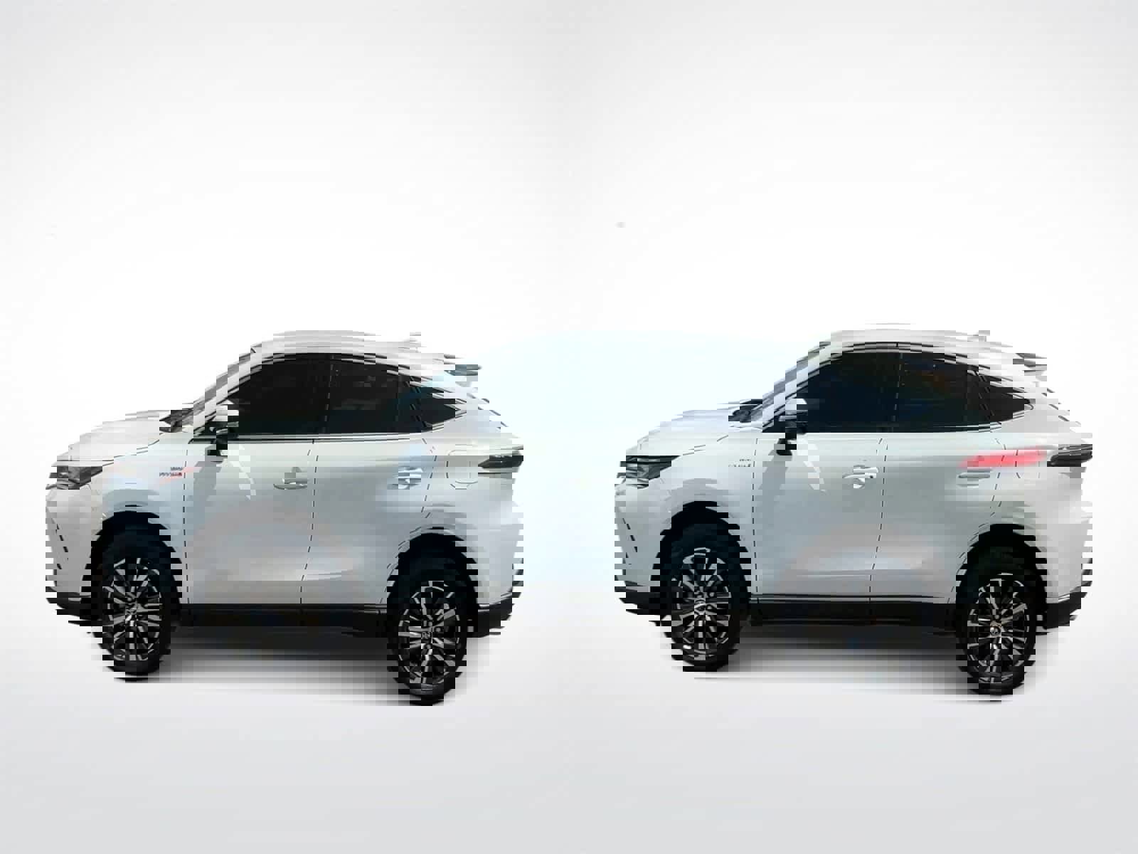 Used 2021 Toyota Venza LE image 5