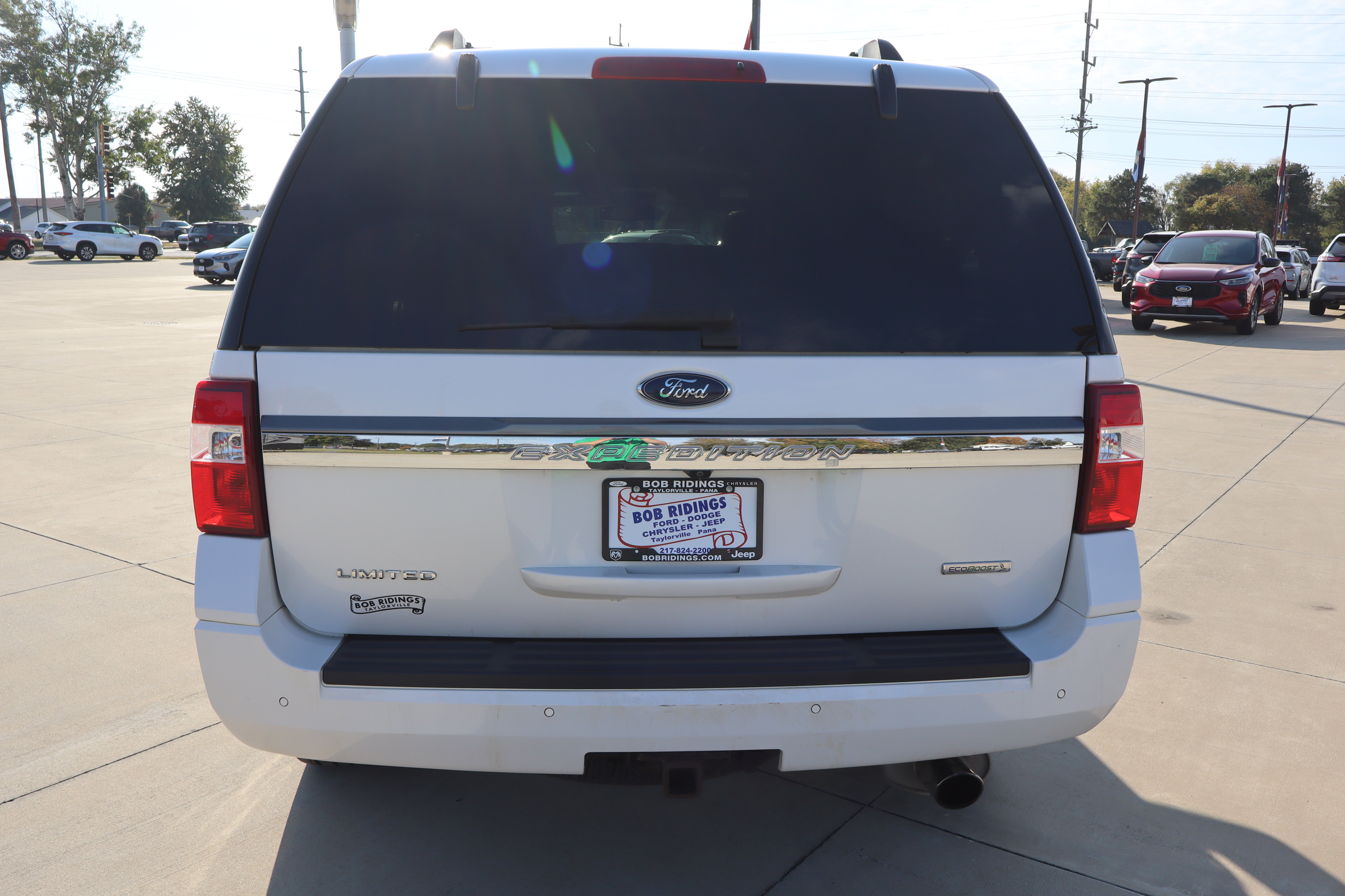 Certified 2017 Ford Expedition Limited w/ Equipment Group 301A AWD/4WD image 6