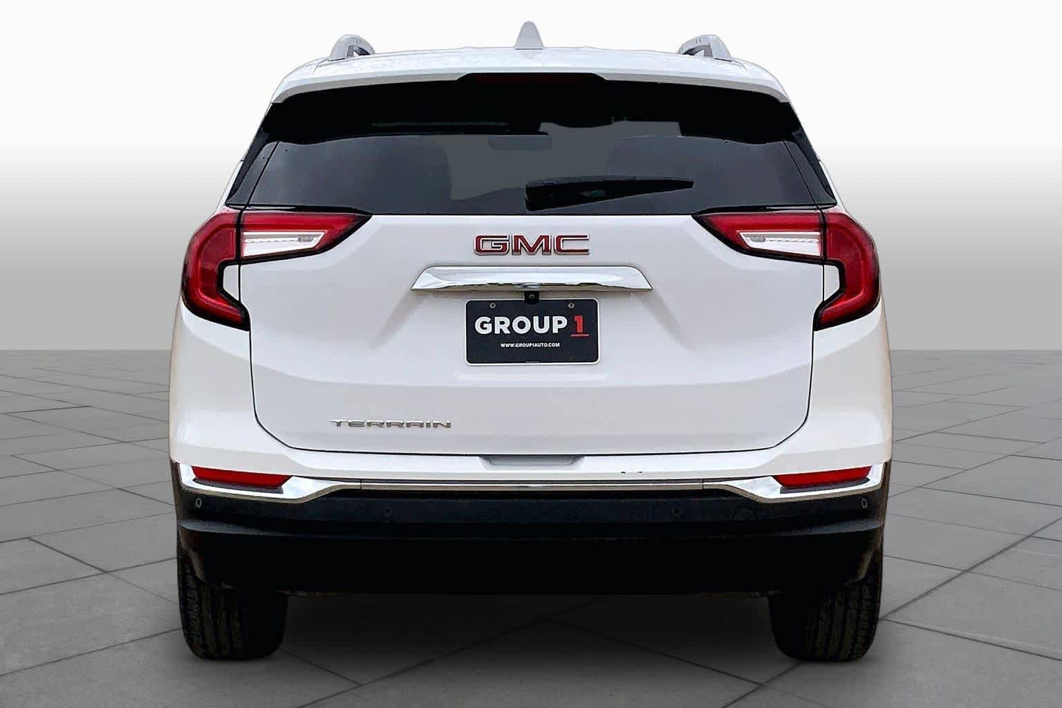 Used 2022 GMC Terrain SLT FWD image 5
