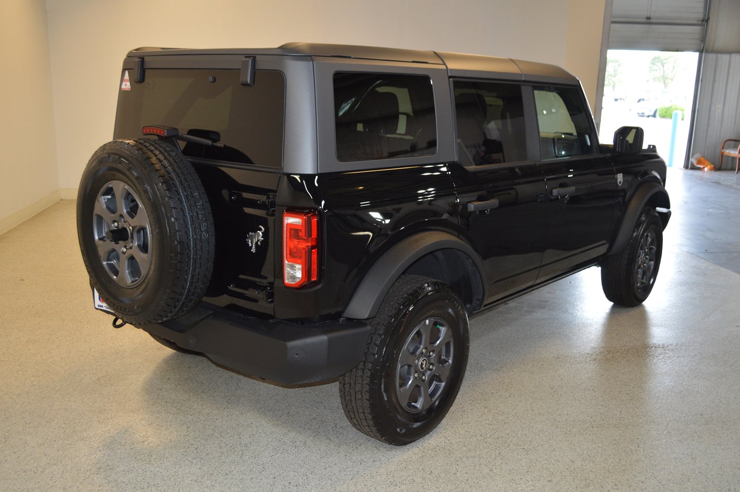 Certified 2025 Ford Bronco Big Bend AWD/4WD image 3