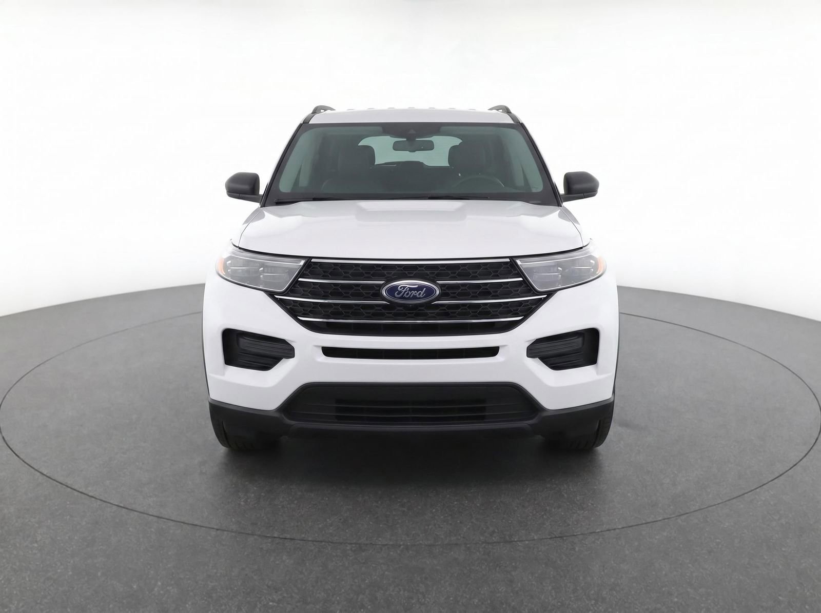 Certified 2020 Ford Explorer XLT RWD image 5