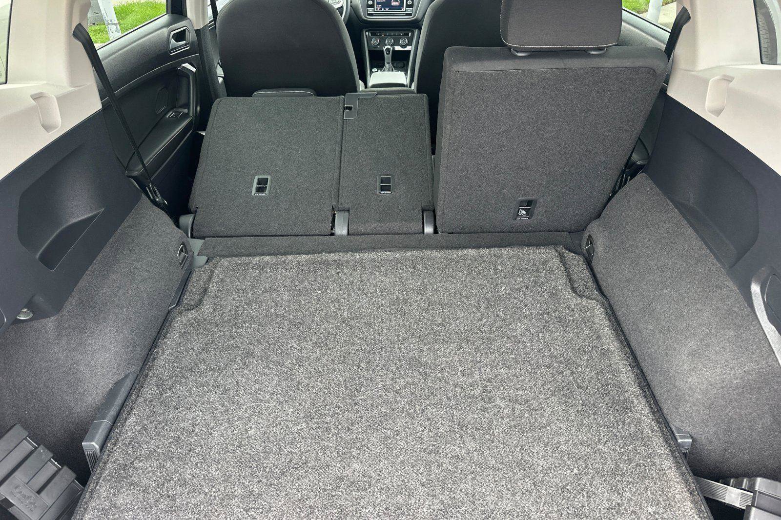 Used 2022 Volkswagen Tiguan S image 16