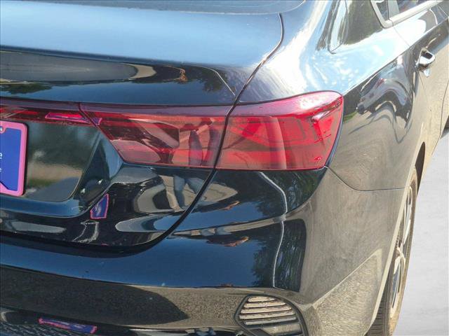 Used 2024 Kia Forte LXS FWD image 14