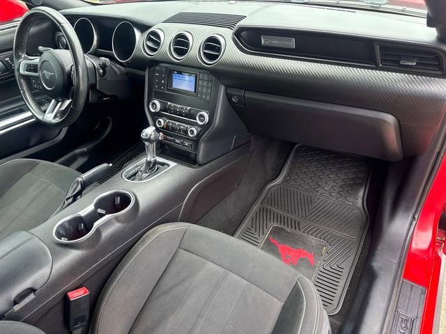 Certified 2019 Ford Mustang Convertible RWD image 18