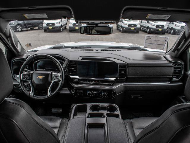 Used 2024 Chevrolet Silverado 2500 LTZ AWD/4WD image 9