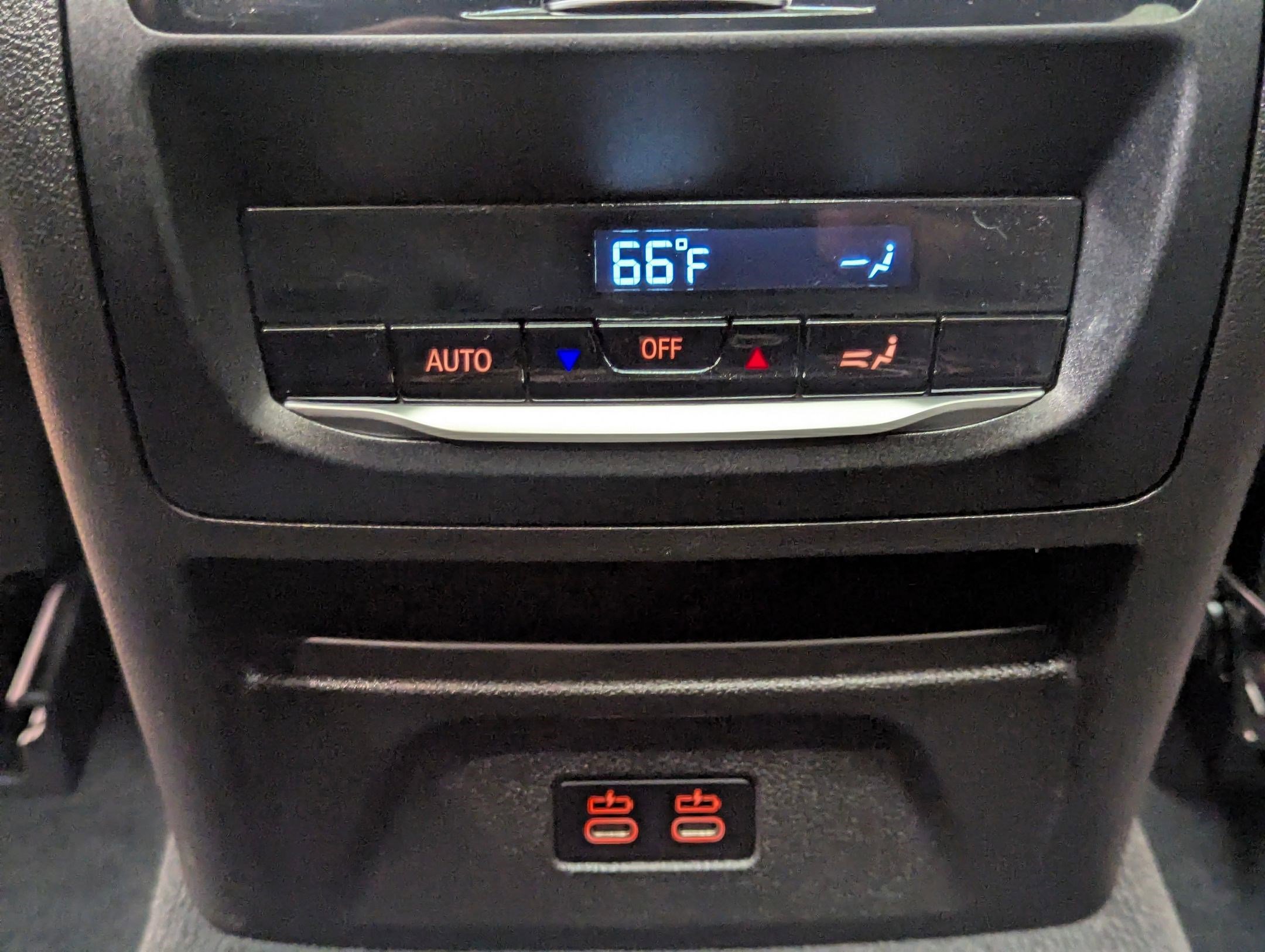 Used 2024 BMW X3 xDrive30i w/ Premium Package image 24