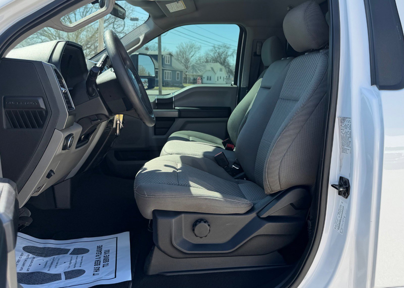Certified 2021 Ford F550 4x4 Regular Cab Super Duty image 18