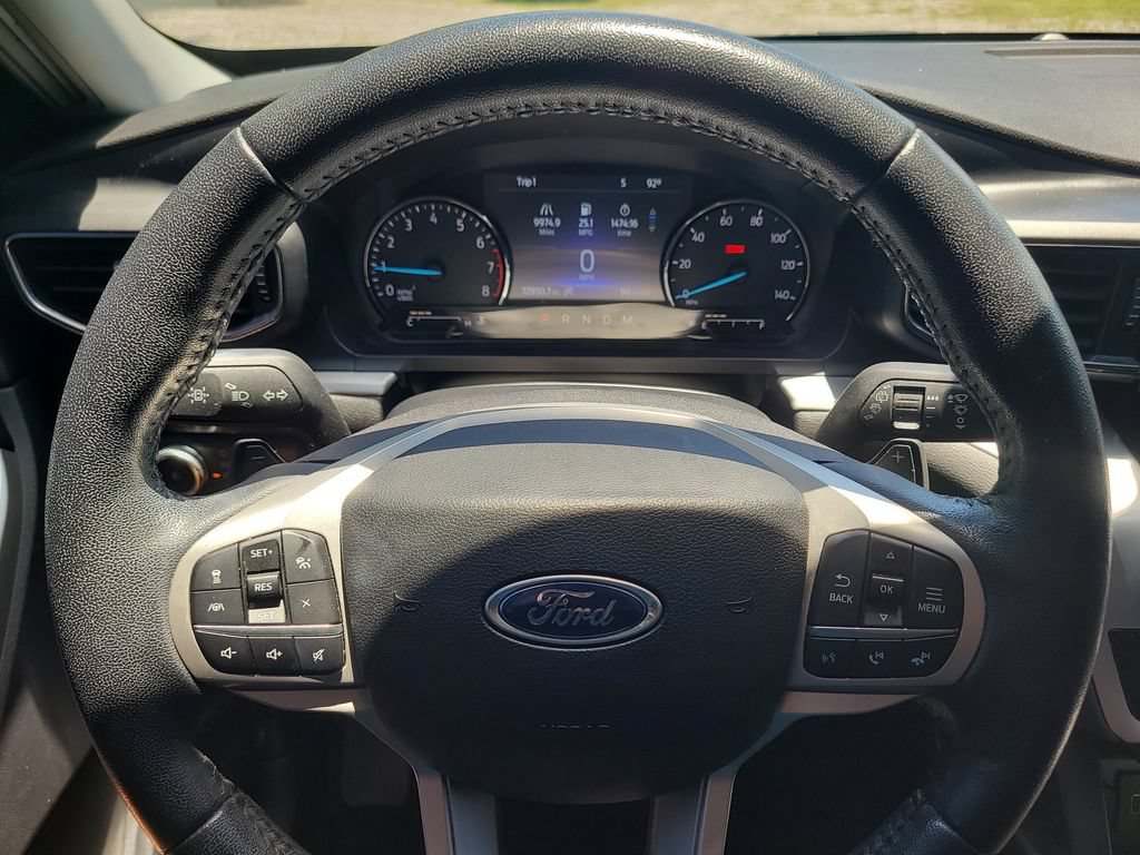 Certified 2020 Ford Explorer XLT w/ Equipment Group 202A RWD image 29