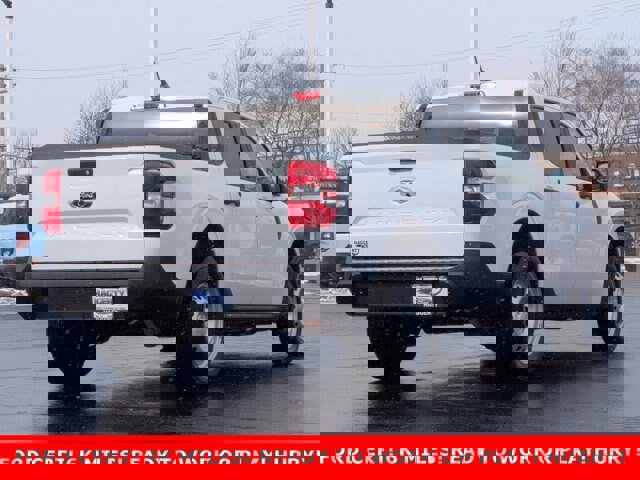 Certified 2024 Ford Maverick XL image 3