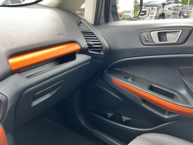 Certified 2021 Ford EcoSport SE w/ SE Appearance Package FWD image 23