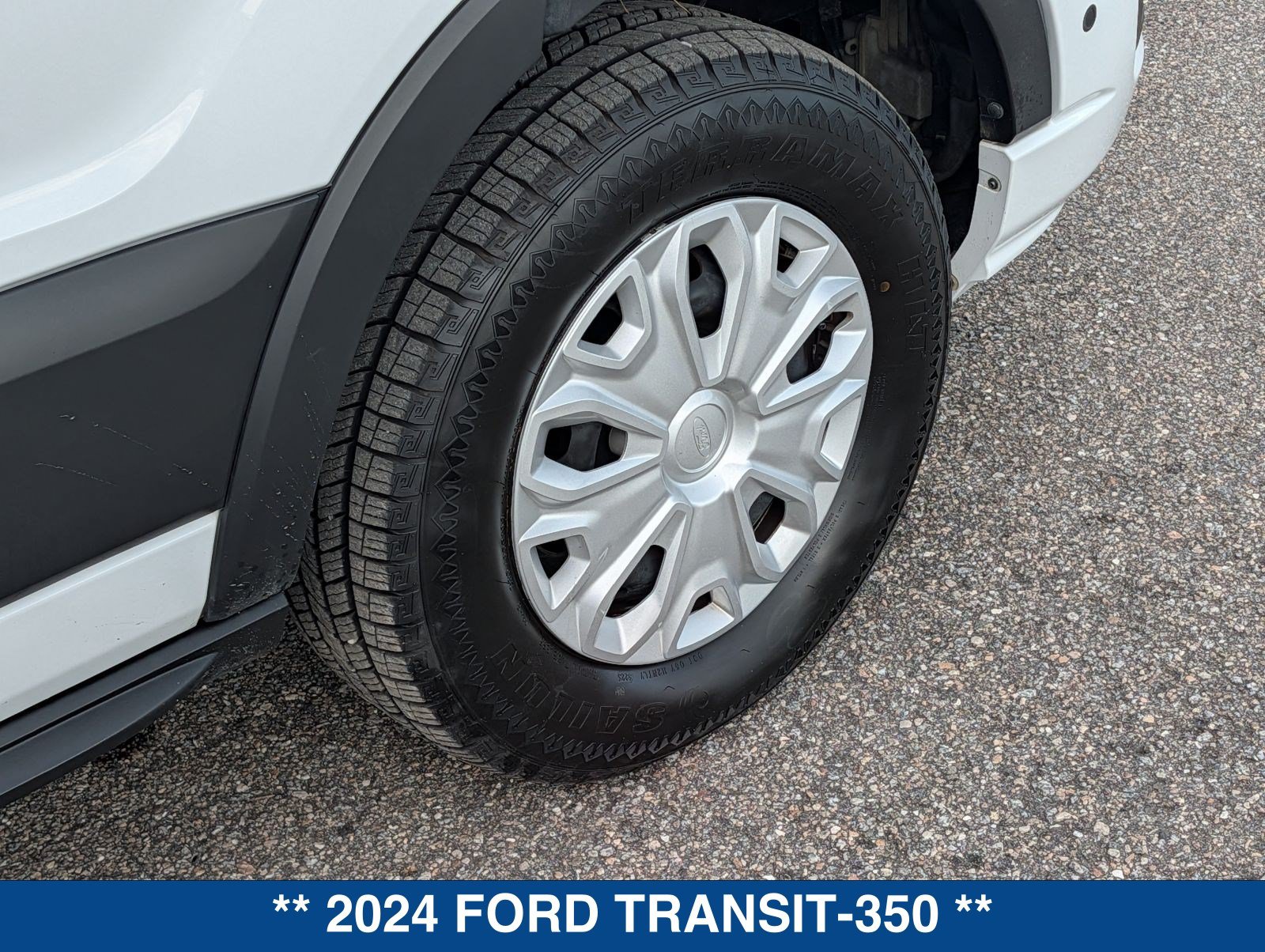 Certified 2024 Ford Transit 350 XLT RWD image 12