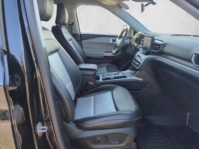 Certified 2022 Ford Explorer XLT w/ Equipment Group 202A AWD/4WD image 21