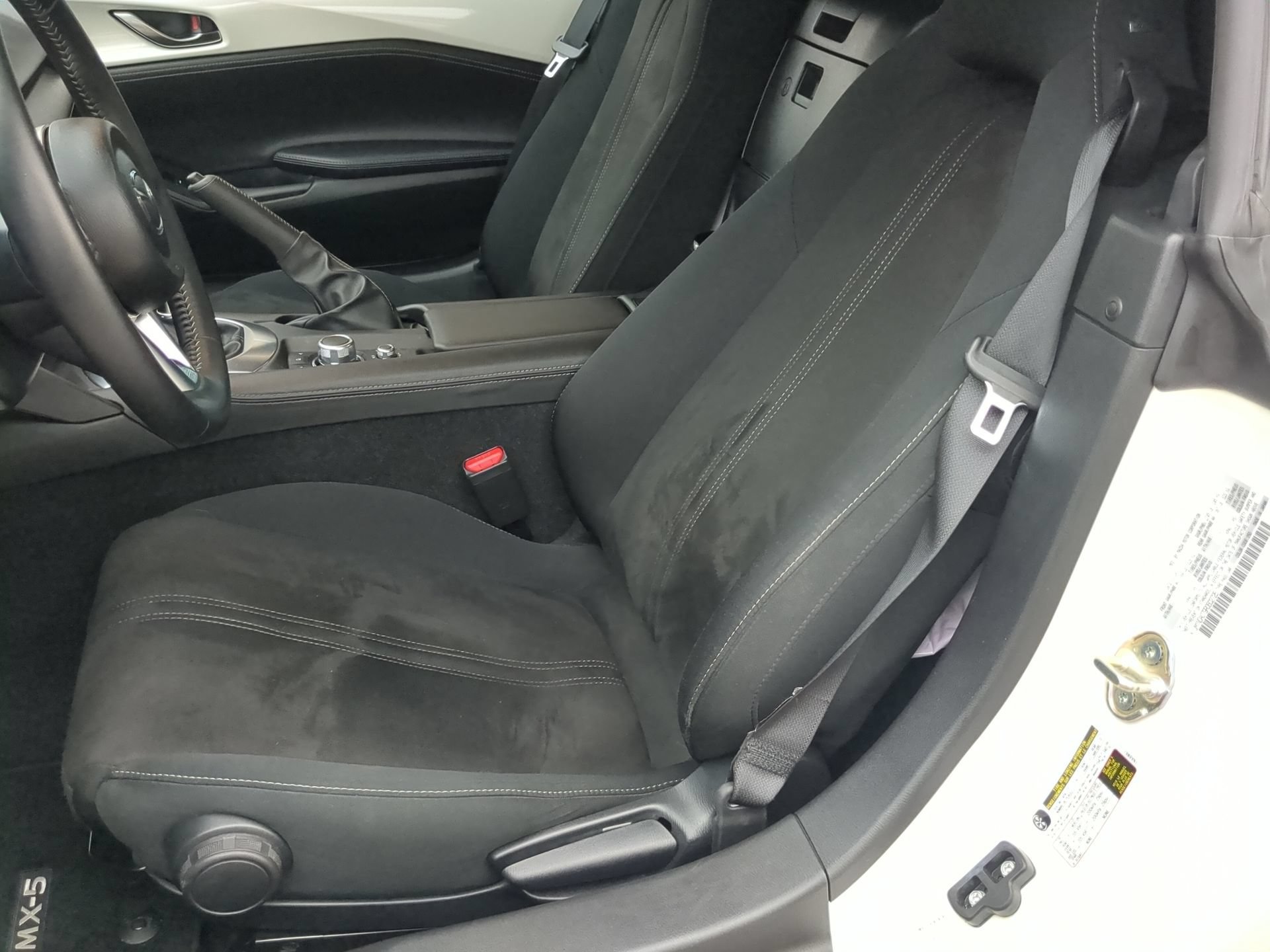 Used 2024 MAZDA MX-5 Miata Club RWD image 55