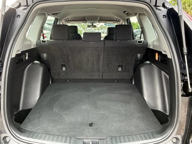 Used 2018 Honda CR-V LX image 13