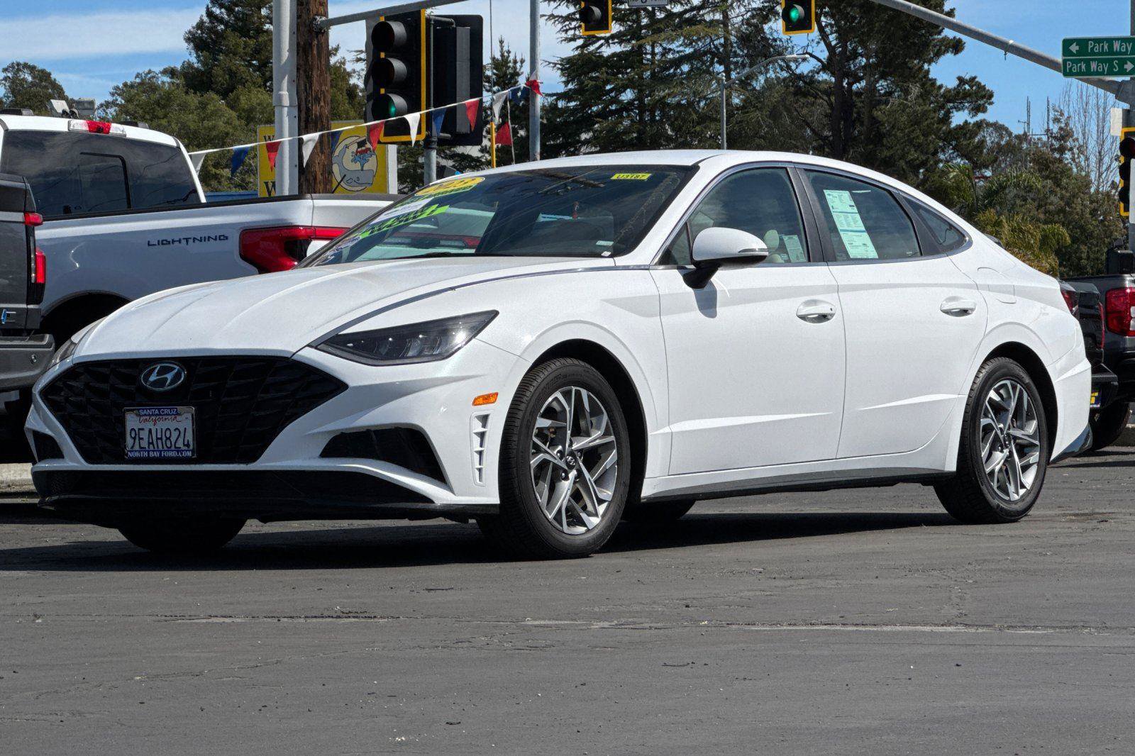 Used 2023 Hyundai Sonata SEL FWD image 30