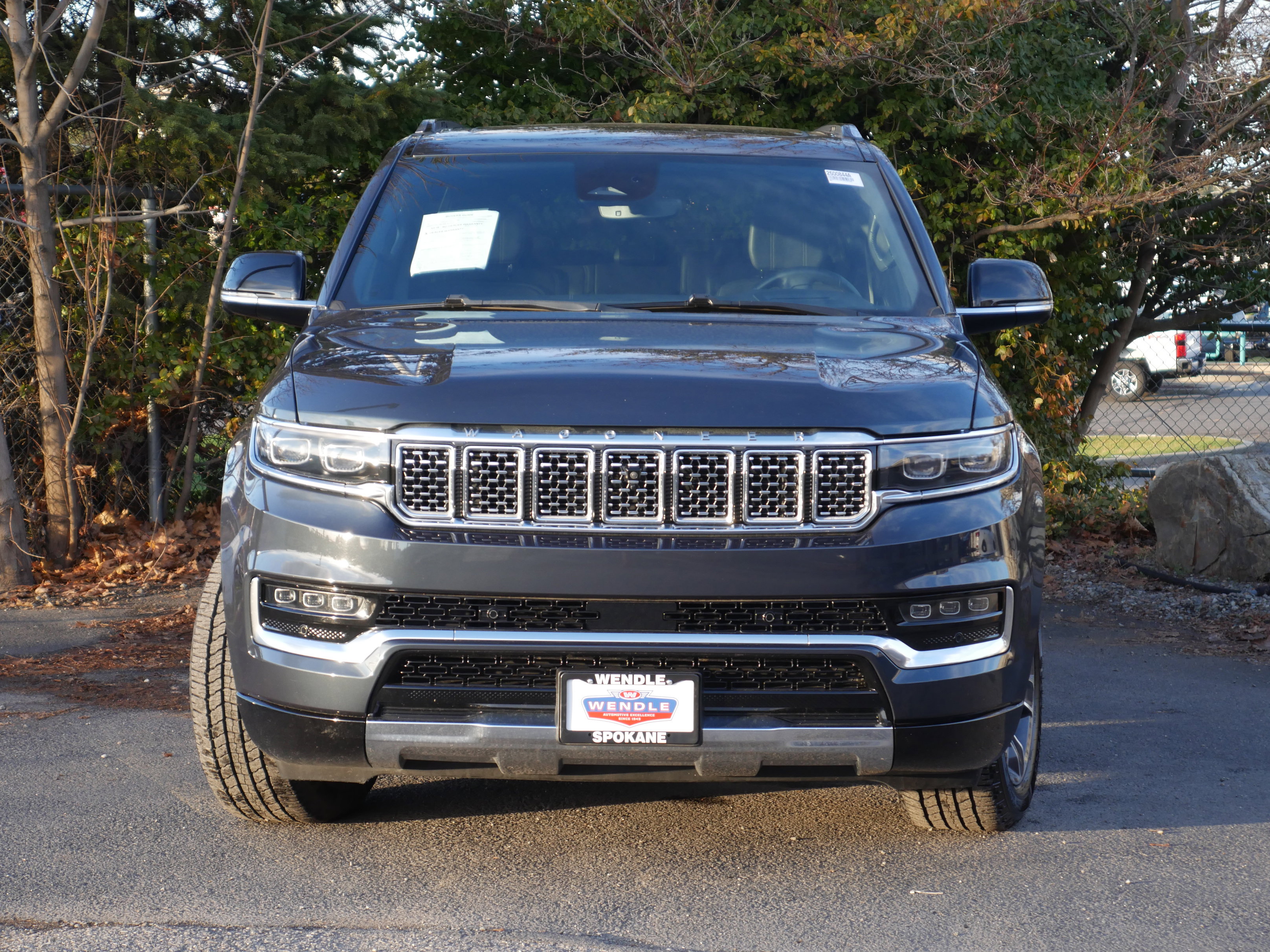 Used 2023 Jeep Grand Wagoneer 4WD image 34