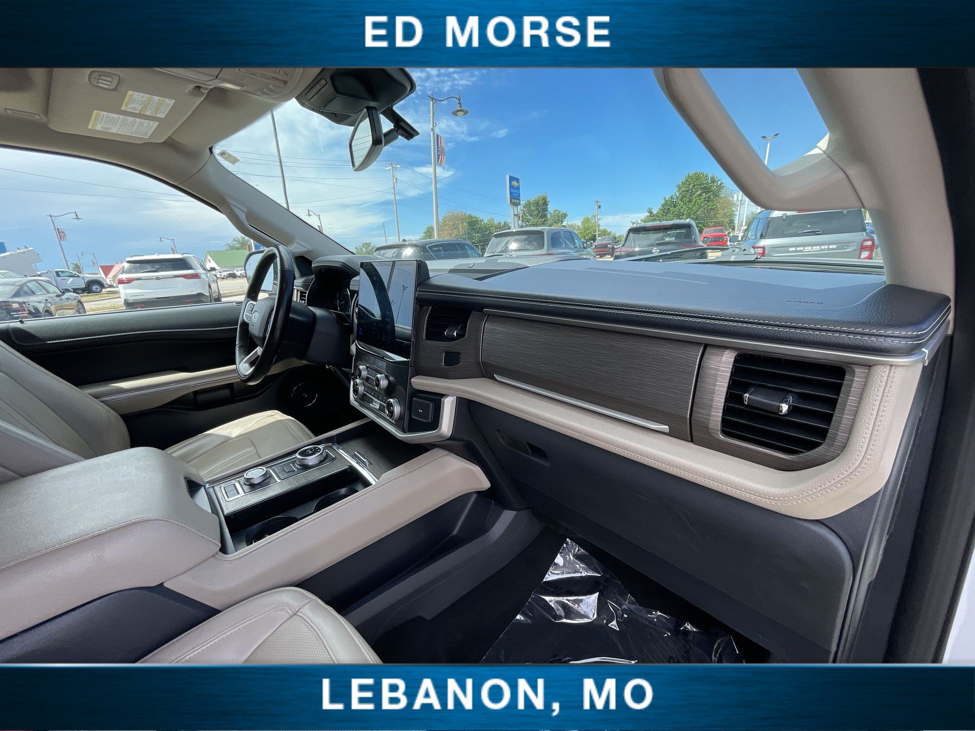 Certified 2024 Ford Expedition Limited AWD/4WD image 27