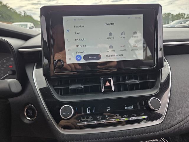 Used 2025 Toyota Corolla SE FWD image 22
