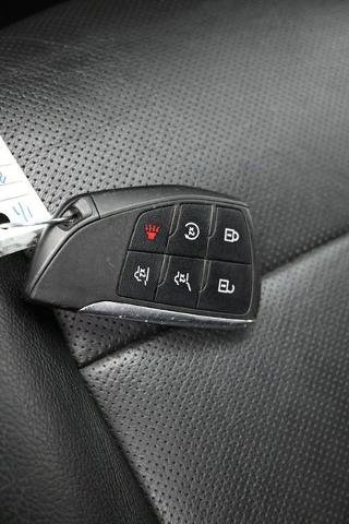 Used 2021 GMC Yukon SLT RWD image 27