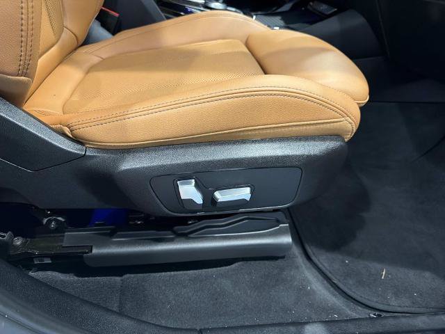 Used 2023 BMW X3 sDrive30i w/ M Sport Package RWD image 16