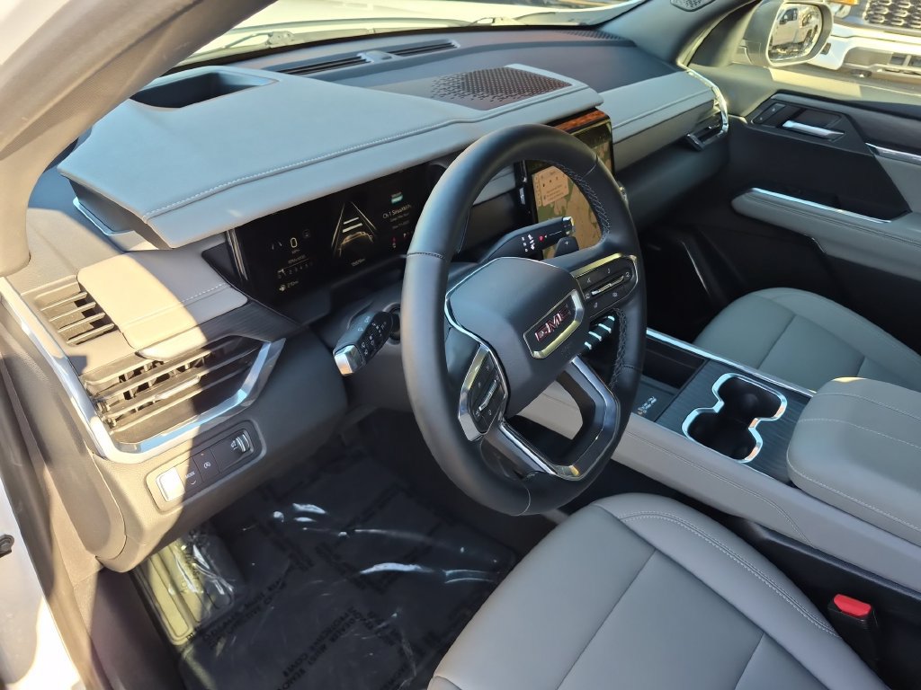 Used 2026 GMC Acadia Elevation w/ Elevation Premium Package FWD image 20