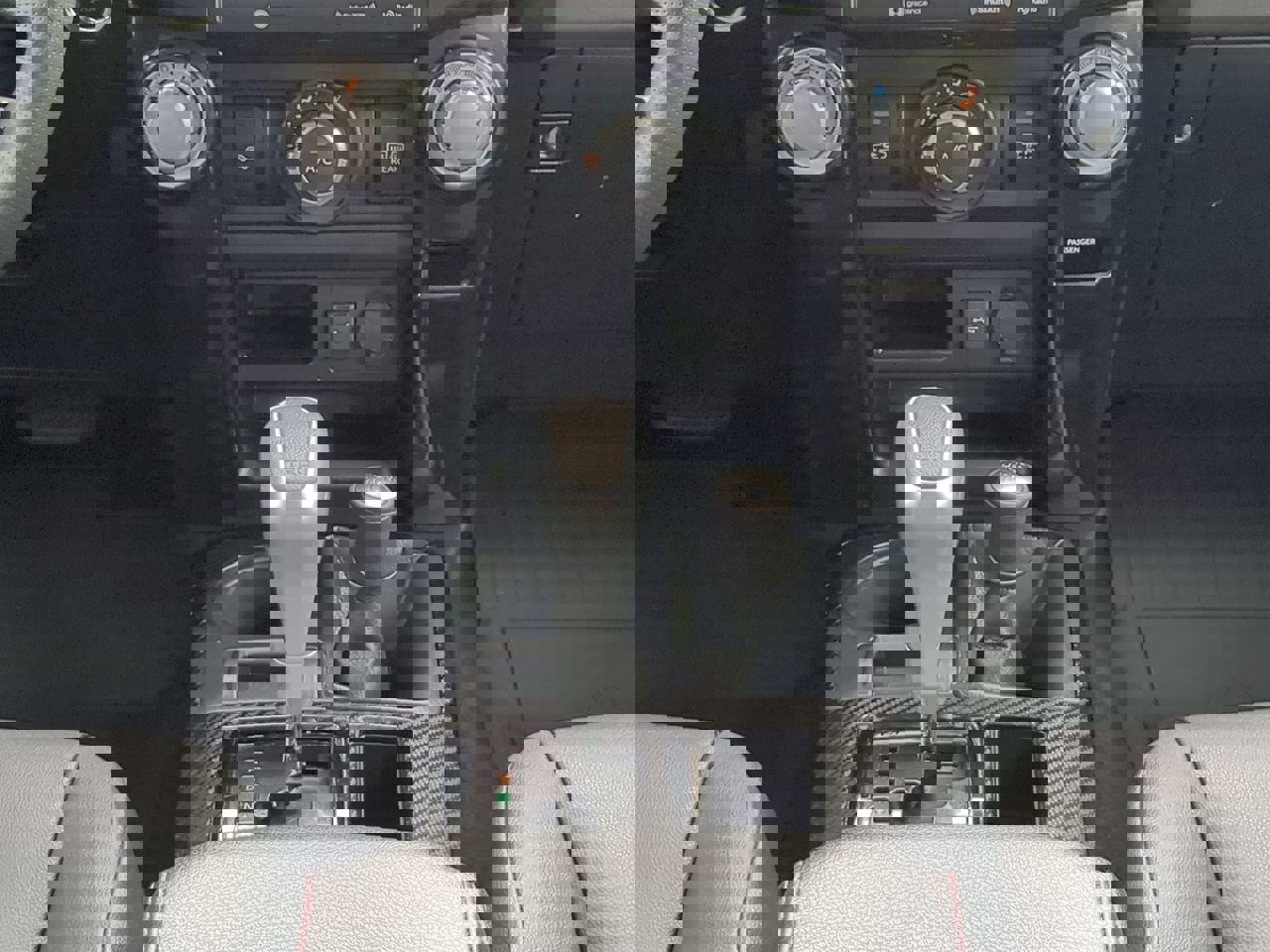 Used 2021 Toyota 4Runner TRD Off-Road Premium w/ Moonroof Package image 18