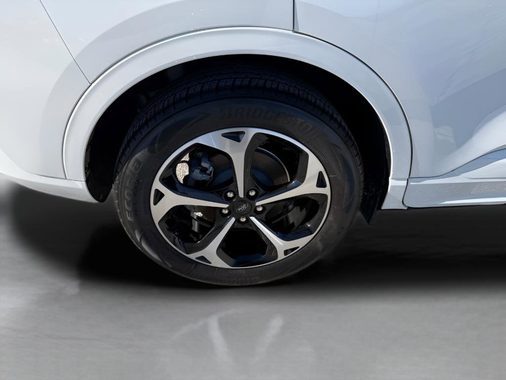 Certified 2025 Ford Escape ST-Line Elite w/ Premium Technology Package AWD/4WD image 30