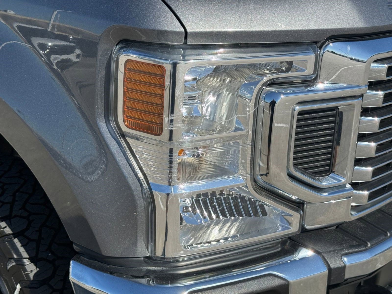 Certified 2022 Ford F350 Lariat w/ Lariat Ultimate Package image 11