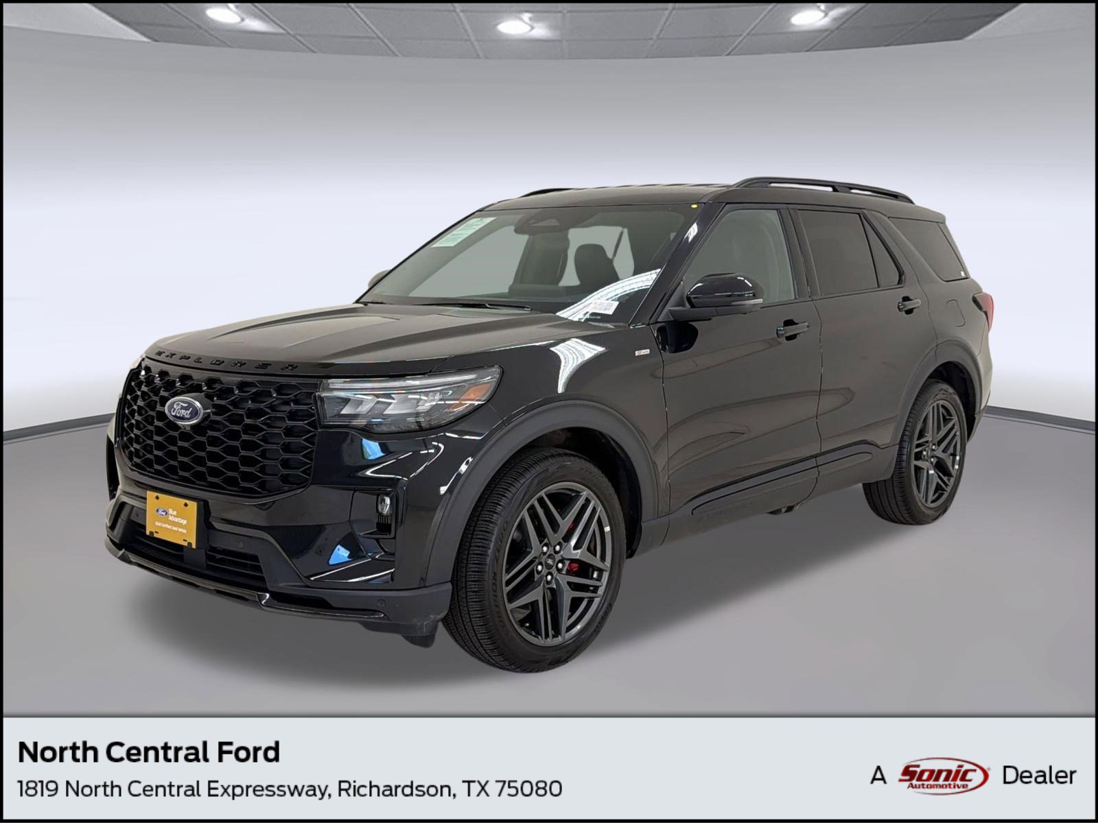 Certified 2025 Ford Explorer ST-Line w/ ST-Line Street Pack AWD/4WD image 1
