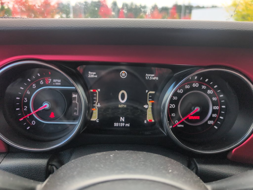 Used 2021 Jeep Gladiator Rubicon w/ Cold Weather Group AWD/4WD image 21
