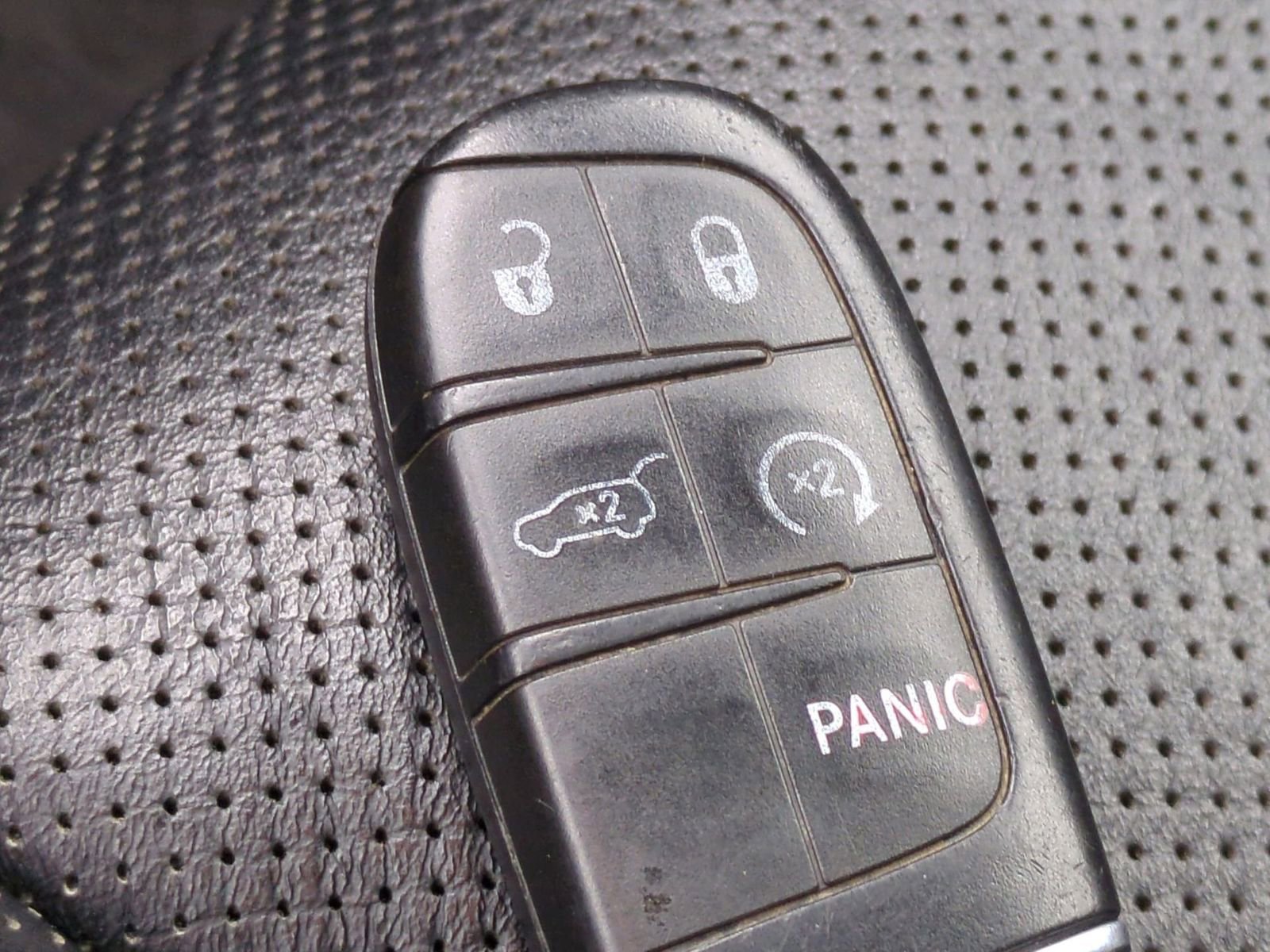 Used 2021 Jeep Grand Cherokee Trailhawk w/ Trailhawk Luxury Group image 43