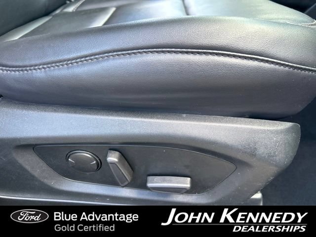 Certified 2022 Ford Explorer XLT w/ Equipment Group 202A AWD/4WD image 39