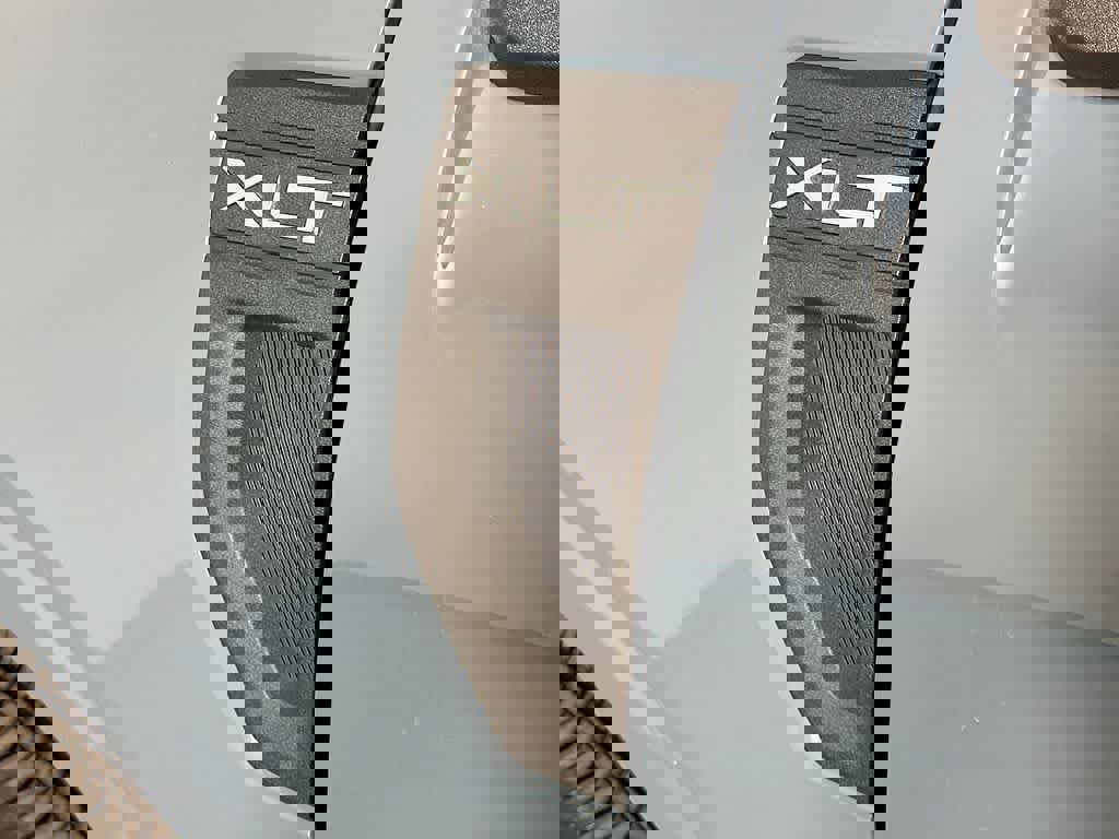 Certified 2022 Ford Maverick XLT w/ XLT Luxury Package image 10