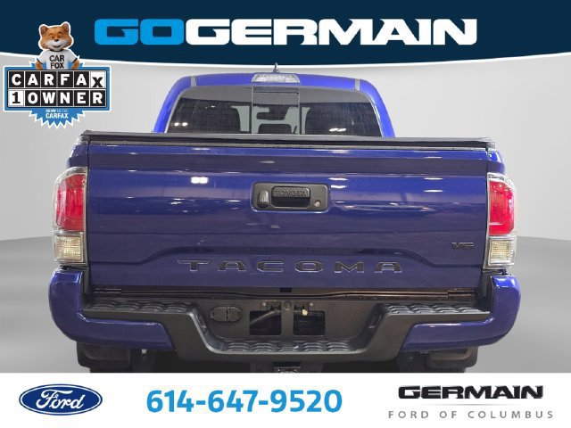 Used 2022 Toyota Tacoma TRD Sport w/ Black Out Package (TMS) AWD/4WD image 10