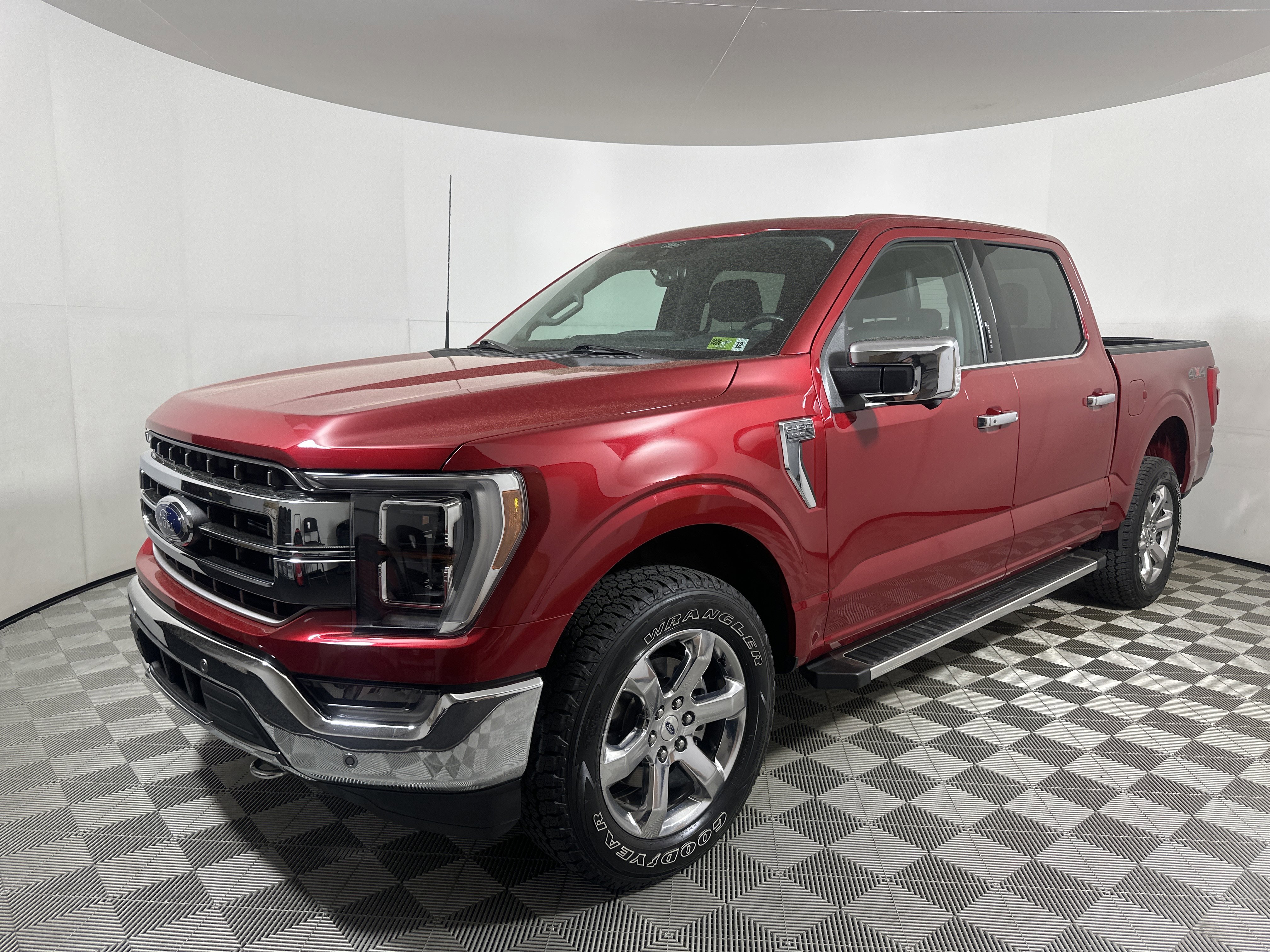 Certified 2022 Ford F150 Lariat w/ Equipment Group 502A High AWD/4WD image 3